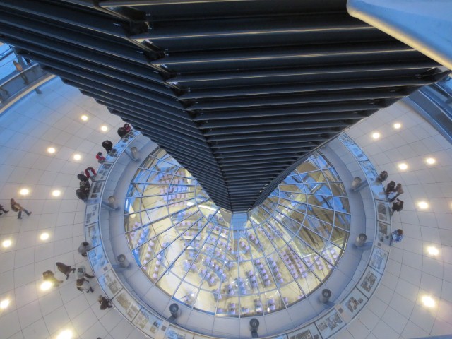 reichstag 4 (Small)