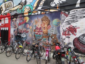 alley art bikes (Small)