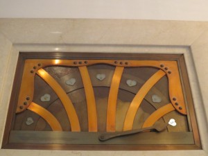 The elevator floor indicator at the Gresham Palace